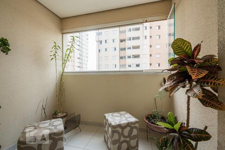 Varanda de apartamento à venda com 2 quartos, 63m² em Vila Arriete, São Paulo