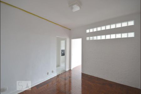 Sala de apartamento para alugar com 1 quarto, 60m² em Liberdade, São Paulo