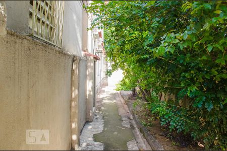 Casa à venda com 65m², 1 quarto e sem vaga Casa à venda com 65m², 1 quarto e sem vagaCorredor Exterior