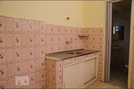 Casa à venda com 65m², 1 quarto e sem vaga Casa à venda com 65m², 1 quarto e sem vagaCozinha