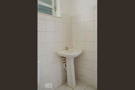 Apartamento à venda com 61m², 2 quartos e sem vaga Apartamento à venda com 61m², 2 quartos e sem vagaBanheiro