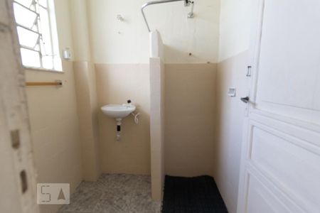 Apartamento à venda com 57m², 2 quartos e sem vagaBanheiro