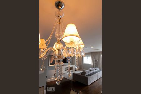 Sala detalhe de apartamento à venda com 2 quartos, 161m² em Vila Nova Conceição, São Paulo