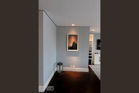 Sala de apartamento à venda com 2 quartos, 161m² em Vila Nova Conceição, São Paulo