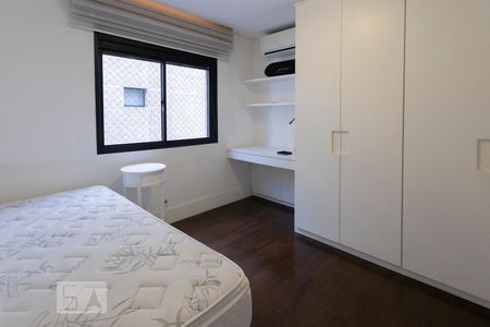 Apartamento à venda com 161m², 2 quartos e 4 vagasSuíte 1