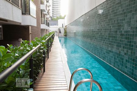 Apartamento à venda com 161m², 2 quartos e 4 vagasÁrea comum - Piscina