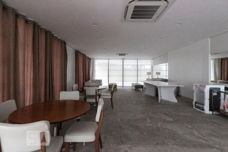 Apartamento à venda com 161m², 2 quartos e 4 vagasÁrea comum - Salão de festas