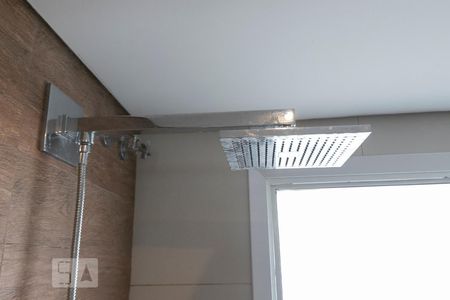 Apartamento à venda com 161m², 2 quartos e 4 vagasChuveiro