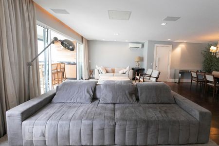 Sala de apartamento à venda com 2 quartos, 161m² em Vila Nova Conceição, São Paulo