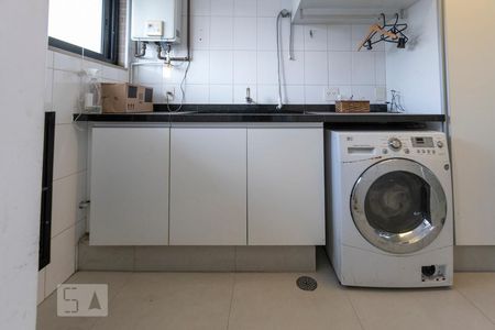 Apartamento à venda com 161m², 2 quartos e 4 vagasÁrea de Serviço