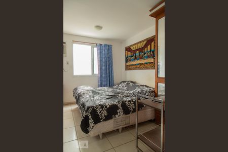 Apartamento à venda com 150m², 3 quartos e 2 vagas Apartamento à venda com 150m², 3 quartos e 2 vagasSuíte