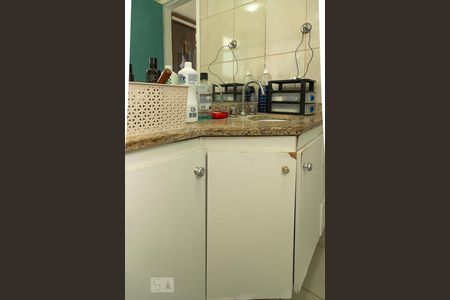 Apartamento à venda com 150m², 3 quartos e 2 vagas Apartamento à venda com 150m², 3 quartos e 2 vagasBanheiro Social