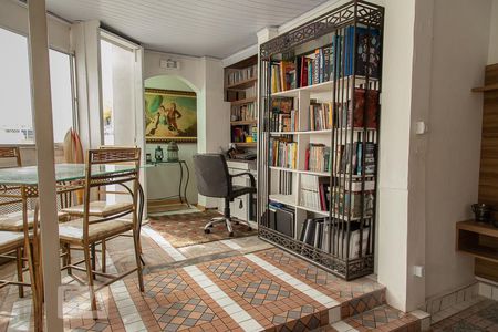 Apartamento à venda com 150m², 3 quartos e 2 vagas Apartamento à venda com 150m², 3 quartos e 2 vagasSala