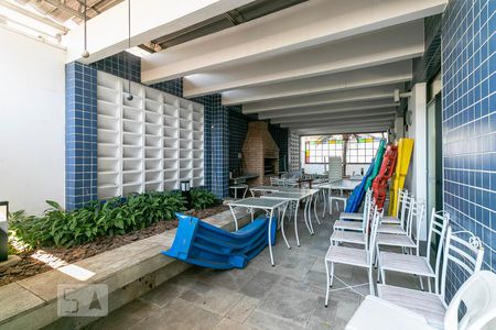 Apartamento para alugar com 100m², 3 quartos e 2 vagasÁrea comum - Churrasqueira