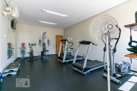 Apartamento para alugar com 100m², 3 quartos e 2 vagasÁrea comum - Academia