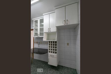 Apartamento para alugar com 100m², 3 quartos e 2 vagasCozinha