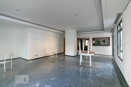 Apartamento para alugar com 100m², 3 quartos e 2 vagasÁrea comum - Salão de festas