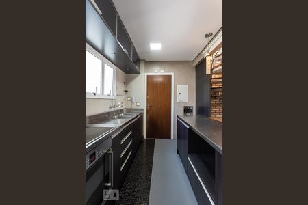 Apartamento à venda com 152m², 1 quarto e 2 vagasCozinha