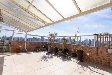 Apartamento à venda com 152m², 1 quarto e 2 vagasTerraço