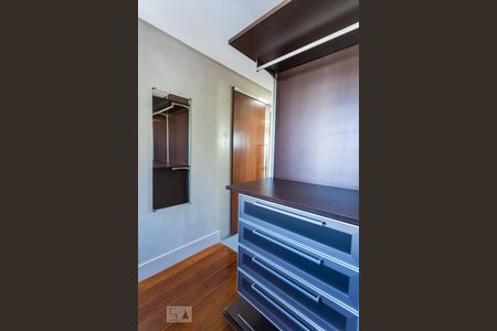 Apartamento à venda com 152m², 1 quarto e 2 vagasCloset