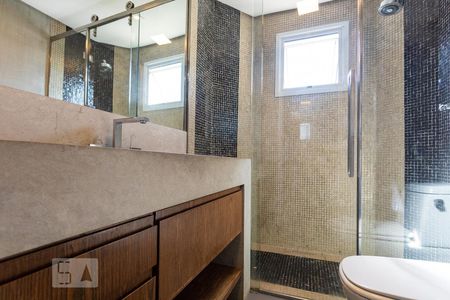 Apartamento à venda com 152m², 1 quarto e 2 vagasBanheiro da Suíte