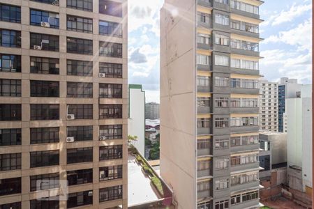 Vista da Sala de apartamento para alugar com 1 quarto, 58m² em Centro, Belo Horizonte
