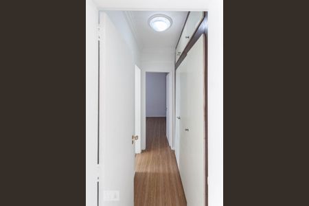 Corredor de apartamento para alugar com 1 quarto, 58m² em Centro, Belo Horizonte