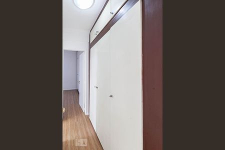 Corredor - Armário de apartamento para alugar com 1 quarto, 58m² em Centro, Belo Horizonte