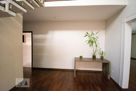 Sala de casa à venda com 5 quartos, 273m² em Interlagos, São Paulo
