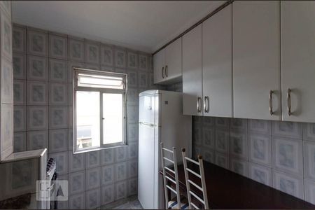 Apartamento à venda com 46m², 2 quartos e 1 vagaCozinha
