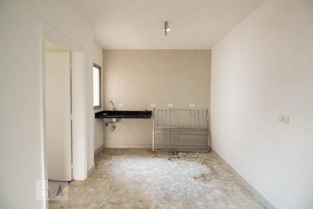 Cozinha de apartamento para alugar com 3 quartos, 88m² em Liberdade, São Paulo