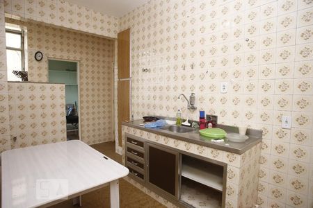 Apartamento à venda com 120m², 3 quartos e sem vagaCozinha