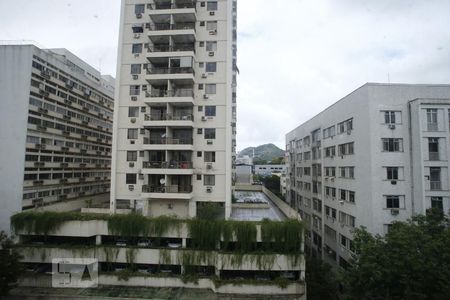Vista do Quarto 1 de apartamento à venda com 3 quartos, 120m² em Praça da Bandeira, Rio de Janeiro