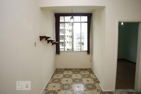 Sala de apartamento à venda com 3 quartos, 120m² em Praça da Bandeira, Rio de Janeiro