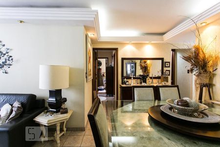 Apartamento à venda com 78m², 3 quartos e 1 vagaSala