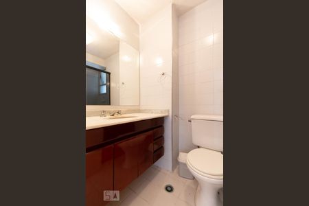 Apartamento para alugar com 87m², 3 quartos e 2 vagasBanheiro