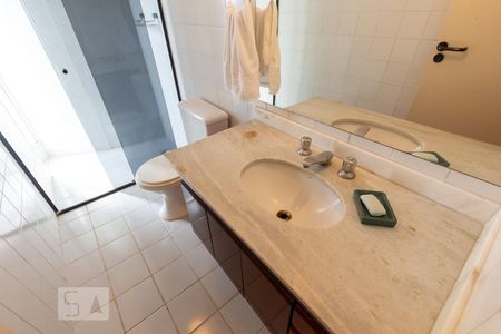 Apartamento para alugar com 87m², 3 quartos e 2 vagasBanheiro da suíte