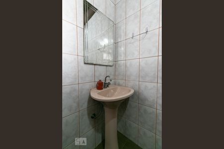 Casa à venda com 380m², 3 quartos e 6 vagasChurrasqueira - Banheiro 5