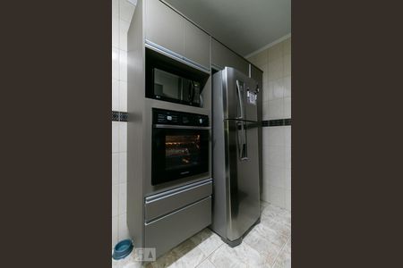 Casa à venda com 380m², 3 quartos e 6 vagasCozinha - Armários