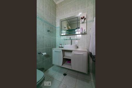 Casa à venda com 380m², 3 quartos e 6 vagasBanheiro da Suíte 3