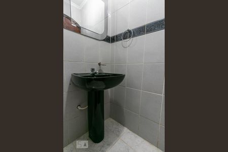 Casa à venda com 380m², 3 quartos e 6 vagasGaragem - Banheiro 6