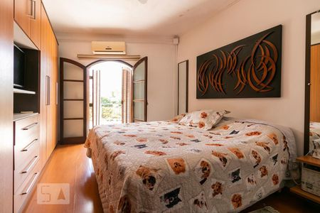 Casa à venda com 380m², 3 quartos e 6 vagasSuíte 1