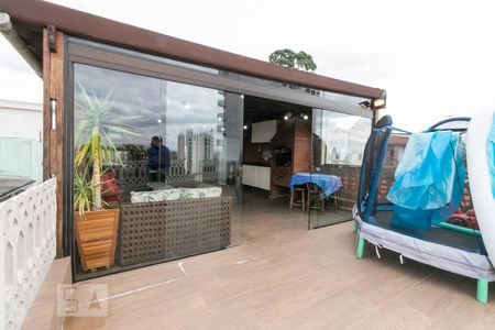 Casa à venda com 380m², 3 quartos e 6 vagasVaranda Churrasqueira