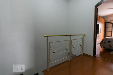 Casa à venda com 380m², 3 quartos e 6 vagasCorredor Dormitórios