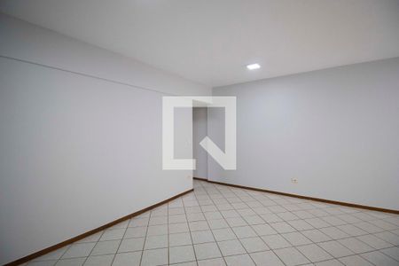 Sala de apartamento para alugar com 3 quartos, 85m² em Setor Bela Vista, Goiânia