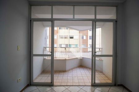 Varanda de apartamento para alugar com 3 quartos, 85m² em Setor Bela Vista, Goiânia