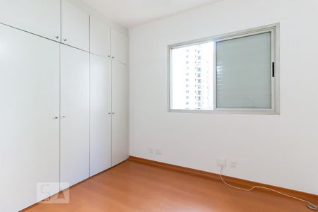 Apartamento à venda com 97m², 3 quartos e 2 vagasQuarto