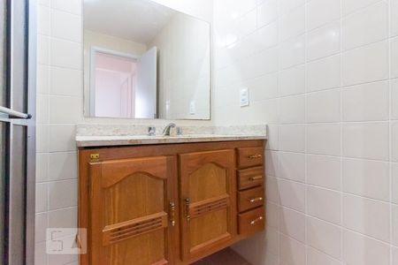 Apartamento à venda com 97m², 3 quartos e 2 vagasBanheiro