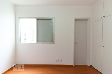 Quarto de apartamento para alugar com 3 quartos, 97m² em Chácara Inglesa, São Paulo