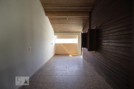 Casa à venda com 82m², 2 quartos e 3 vagasGaragem